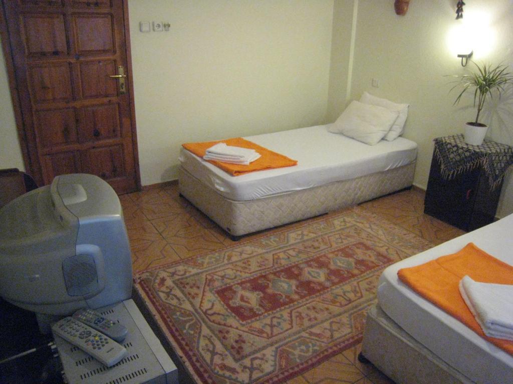 Paris Hotel Selcuk Exterior photo